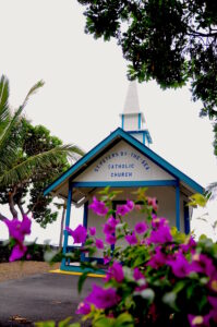 カハルウ・ビーチ沿いにある小さな教会、セント・ピーターズ・チャーチ