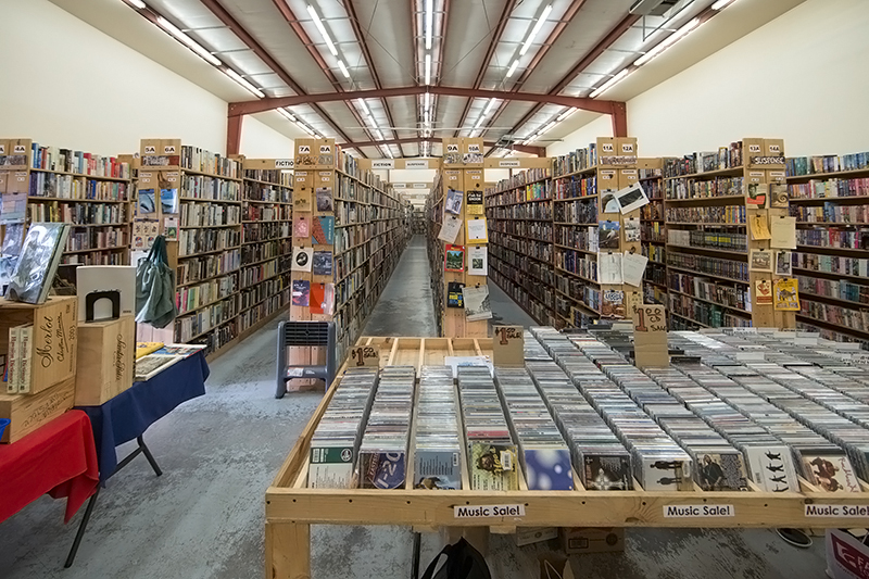 ハワイの小説 日本の作家篇 | パシフィックリゾートのホロホロ ハワイ