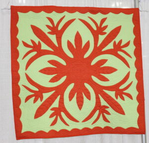 バード・オブ・パラダイスのウォールハンギング Design by Anne's Hawaiian Quilt, Quilted by Hiroyo Inoue and Chie Takabayashi