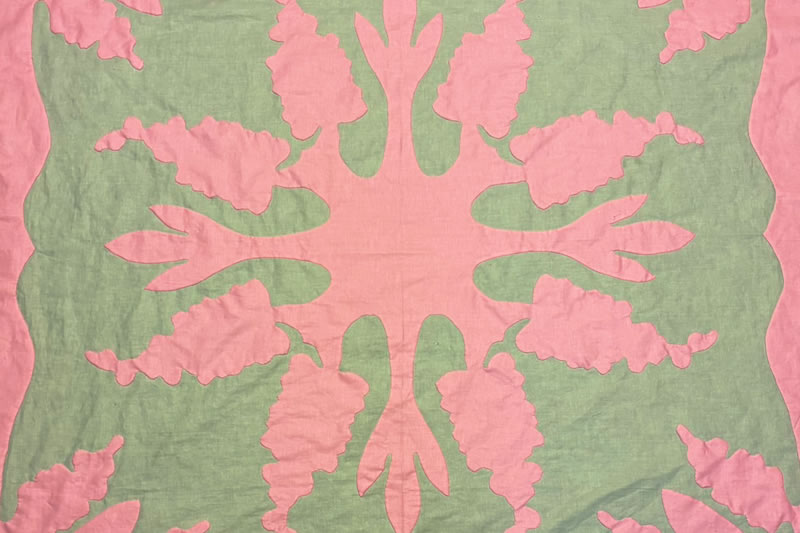 ハワイの夏を彩る花たちとキルトのデザイン | パシフィックリゾートの