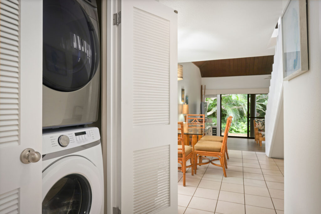 客室の洗濯機・乾燥機の一例 